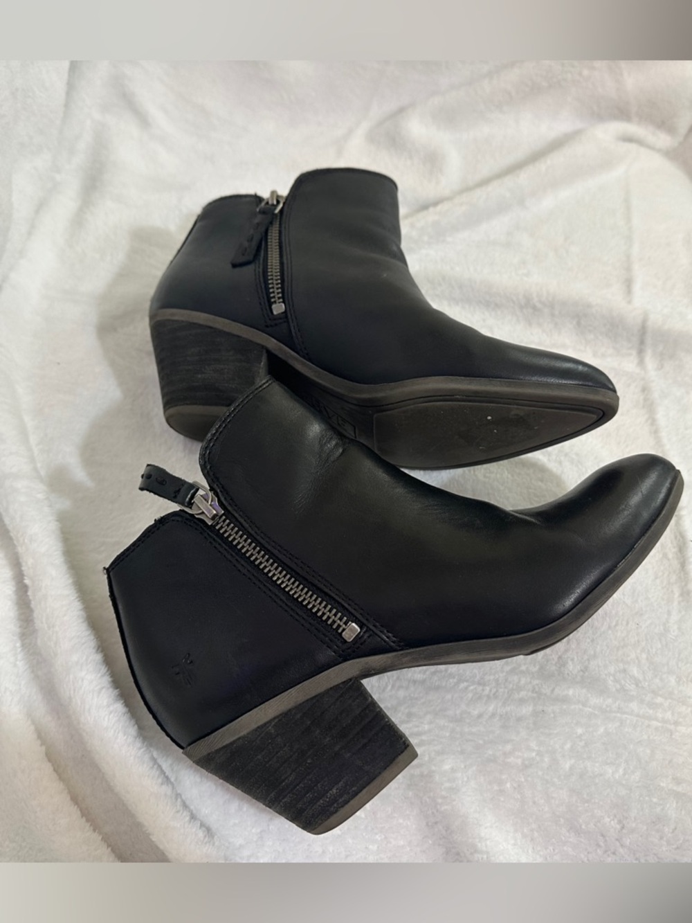 Frye Judith Black Leather Side-Zip Ankle Bootie